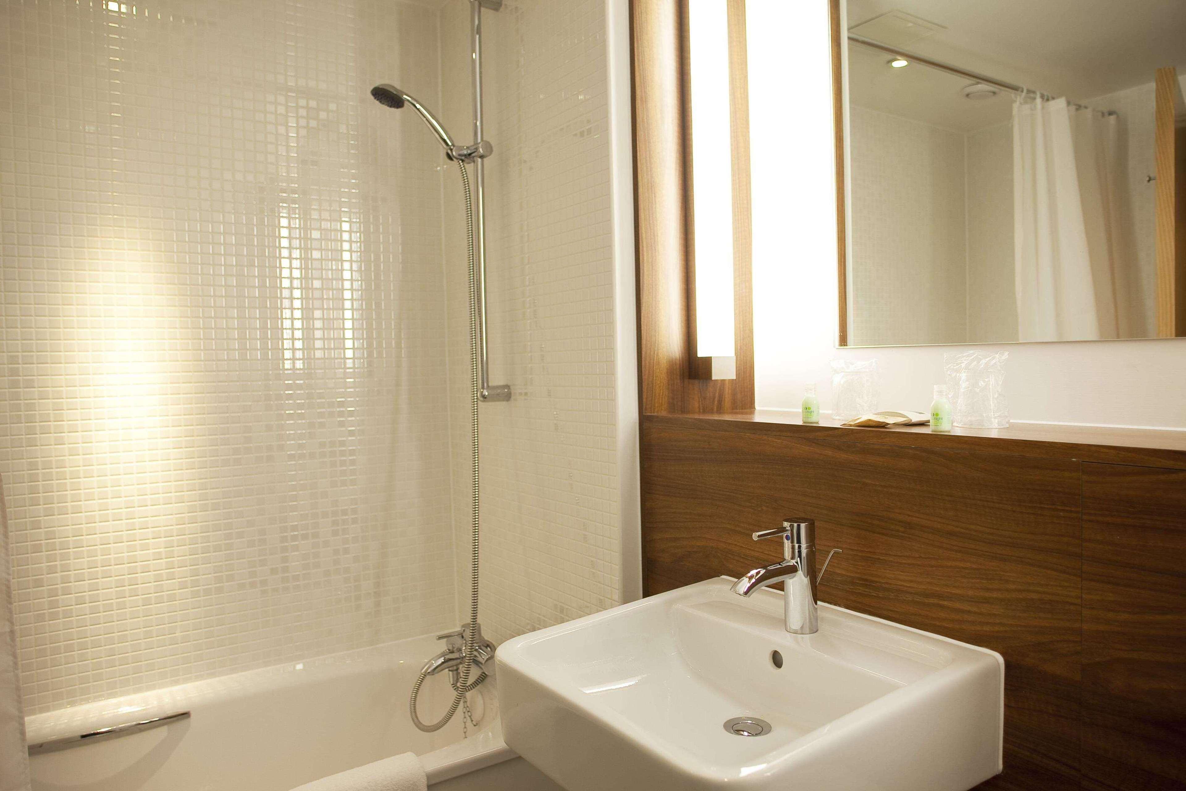 Campanile Hotel נורת'המפטון מראה חיצוני תמונה