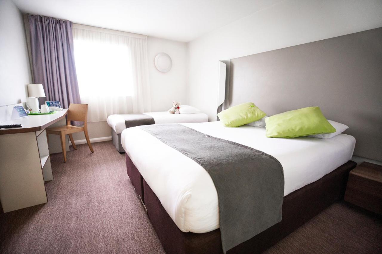 Campanile Hotel נורת'המפטון מראה חיצוני תמונה